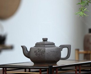 《六方雪華》 《六方雪華》