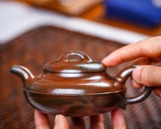 獨(dú)家首發(fā),品名:線(xiàn)圓。泥料:極品紫泥( 獨(dú)家首發(fā),品名:線(xiàn)圓。泥料:極品紫泥(