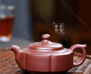 《筋紋蓮花周盤》 《筋紋蓮花周盤》