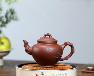 松針報春 松針報春