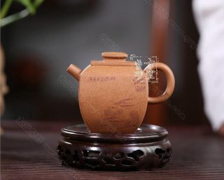 《四方巨輪》 《四方巨輪》