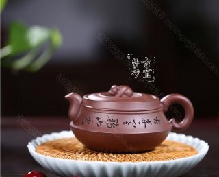 《秋思》 《秋思》